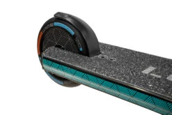 Lucky Prospect Complete -Ride Pro Shop DSC06354 HDR 1024x1024 57902.1689015321