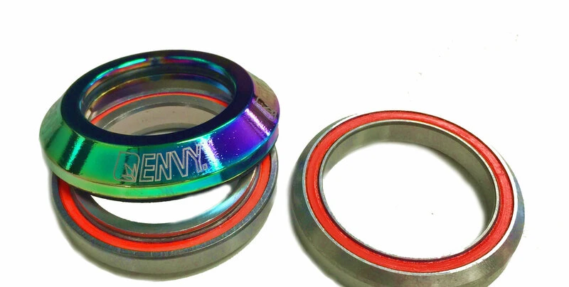 ENVY INTEGRATED HEADSET - OIL SLICK 3 ENVY INTEGRATED HEADSET - OIL SLICK